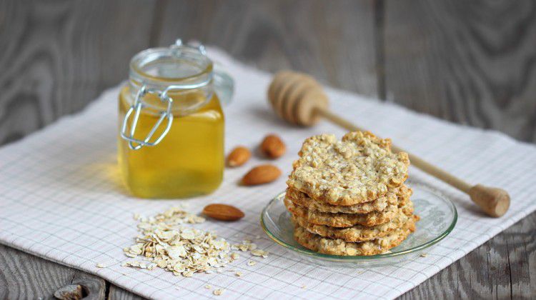honey-oatmeal-cookies