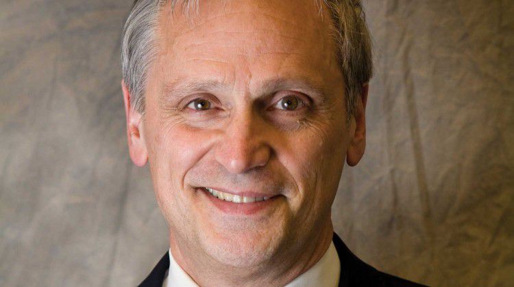 elevating-the-conversation-with-congressman-earl-b