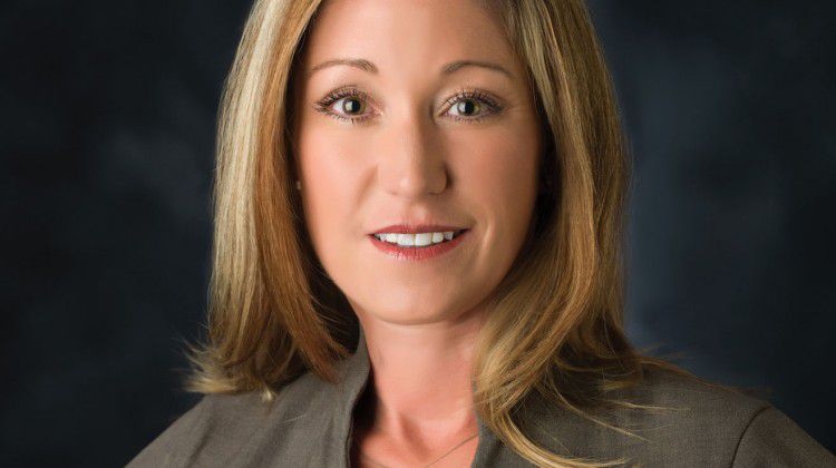 elevating-the-conversation-with-lezli-engelking-fo
