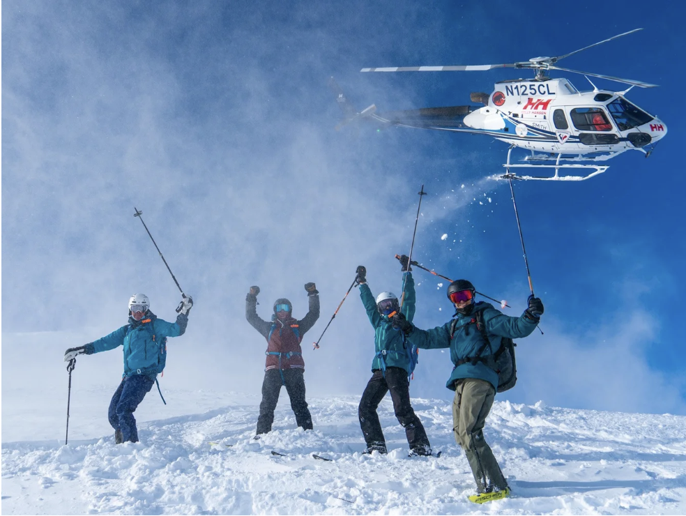 Helicopter Skiing - Image 2