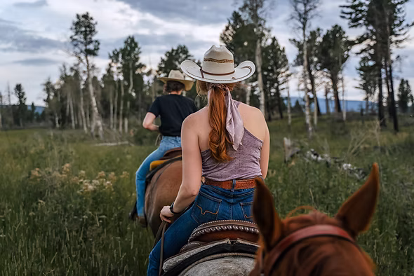 Horseback Riding in Gallatin Canyon - Image 3