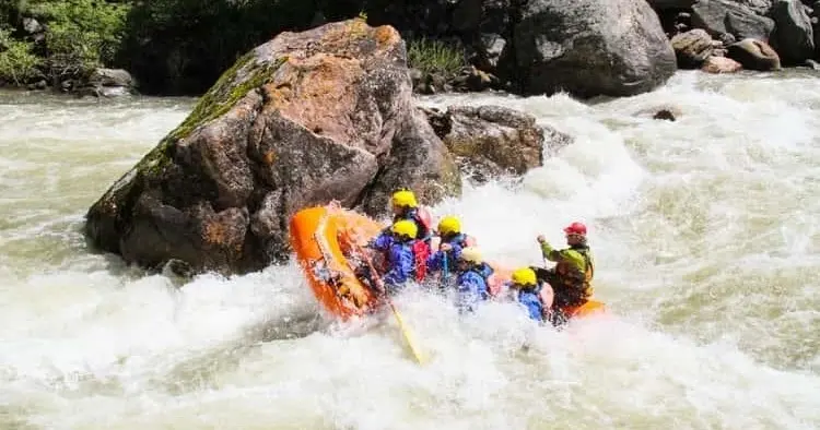 Whitewater Rafting - Image 1