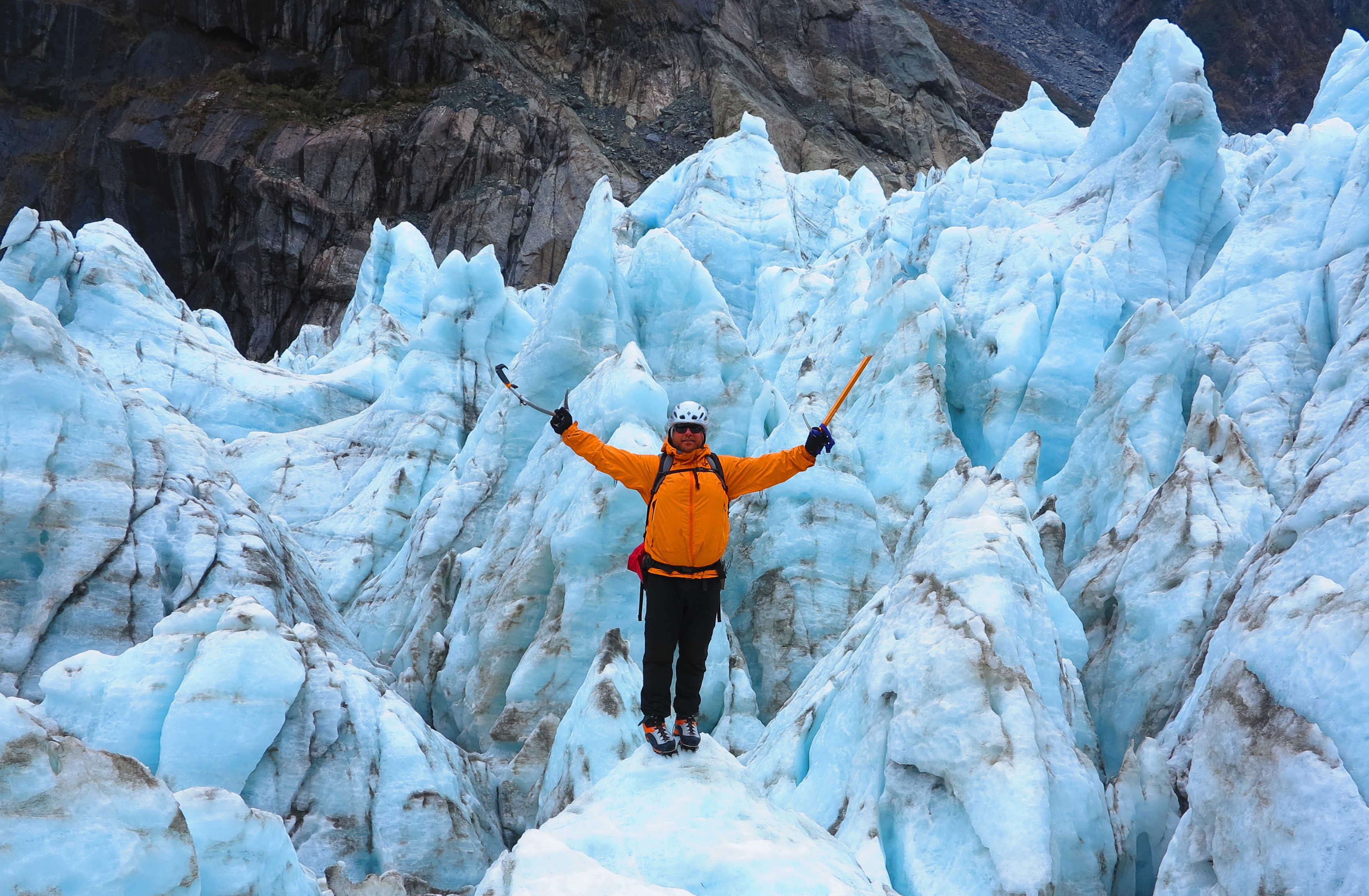 Slideshow "Adventures from Around the Globe"