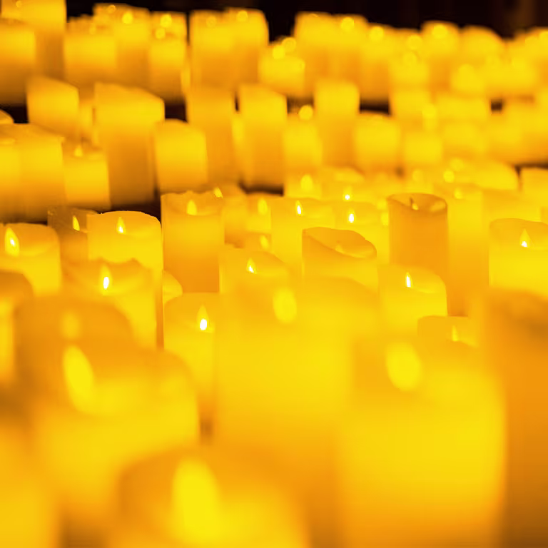 Candlelight Concert, 90s Hip-Hop on Strings - Image 2
