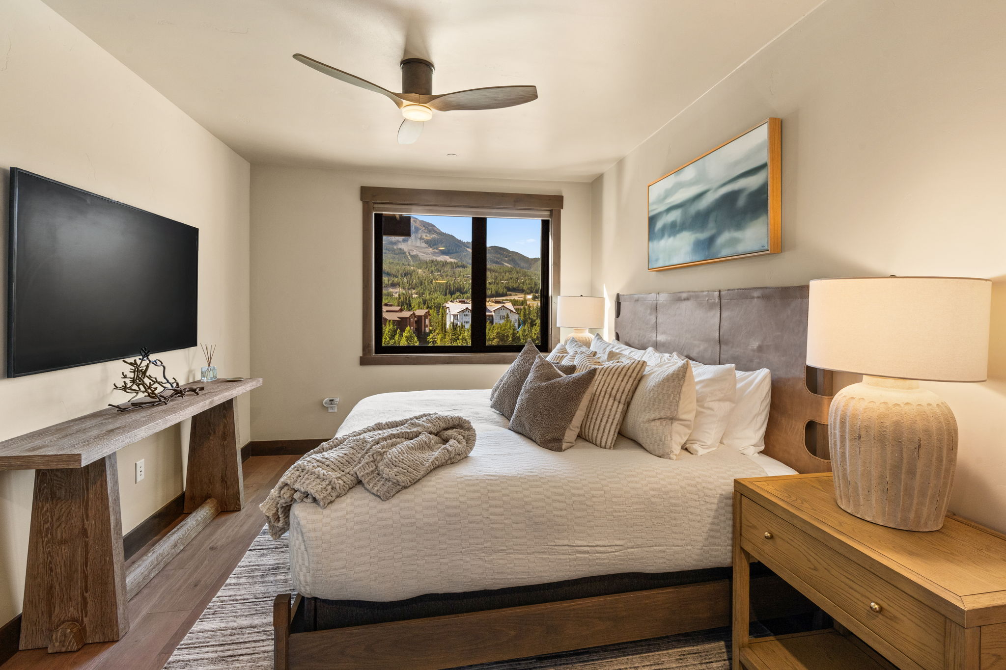 Mountain Lake Lodge property - Image 3