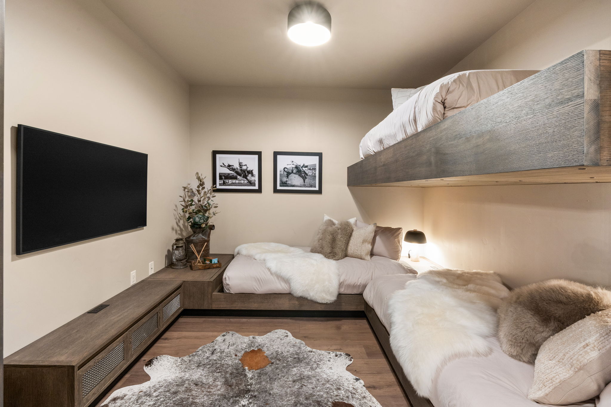 Mountain Lake Lodge property - Image 2