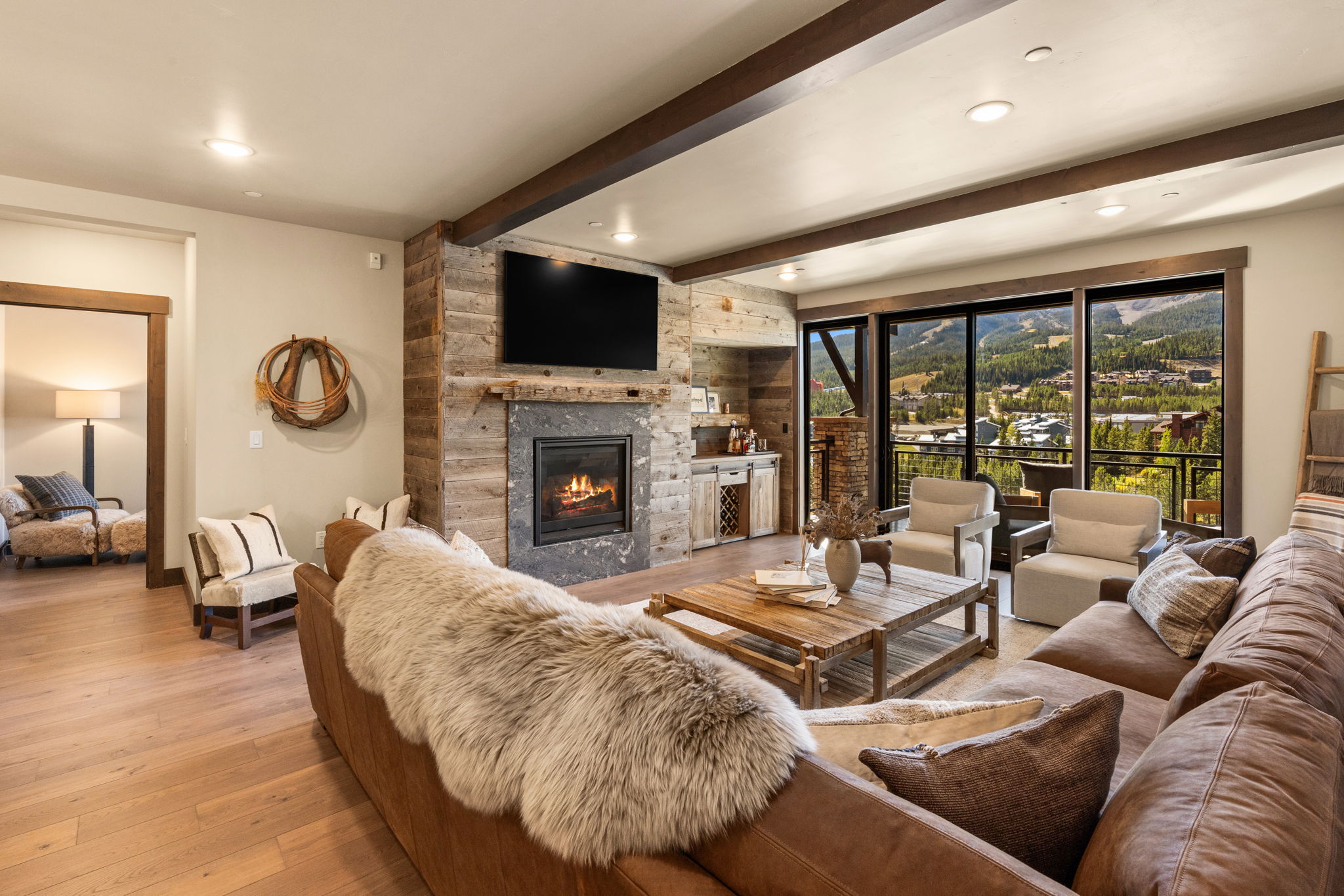 Mountain Lake Lodge property - Image 5