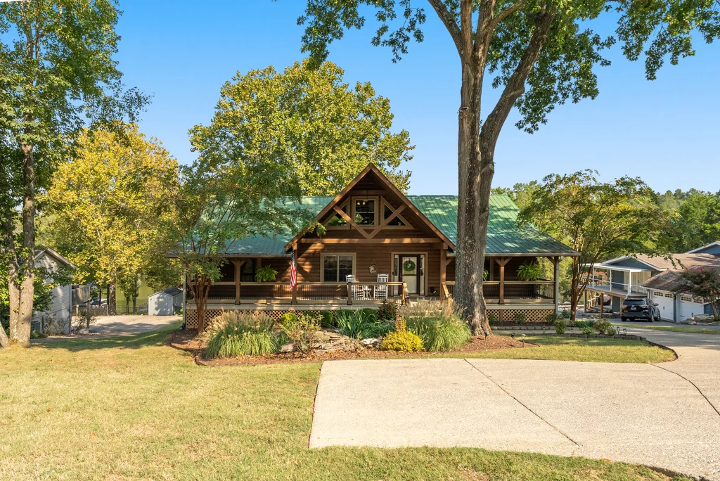 6014 Bluewater Dr, Lebanon, TN-1