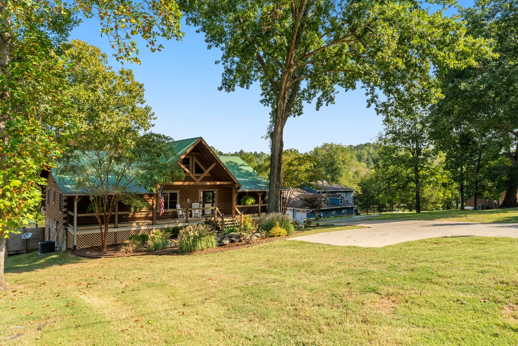 6014 Bluewater Dr, Lebanon, TN-2