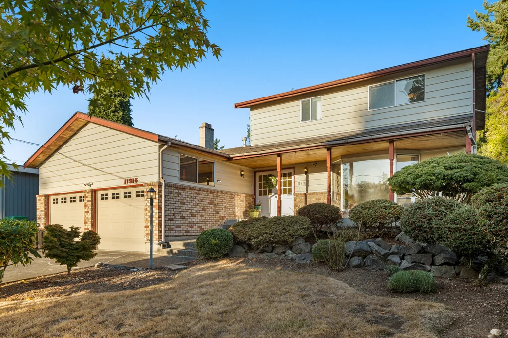 11516 Bartlett Ave NE Seattle, WA-1