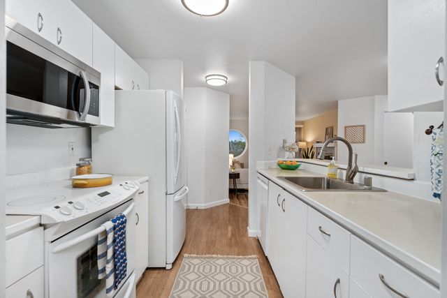 2244 13th Ave W #114 Seattle, WA-15