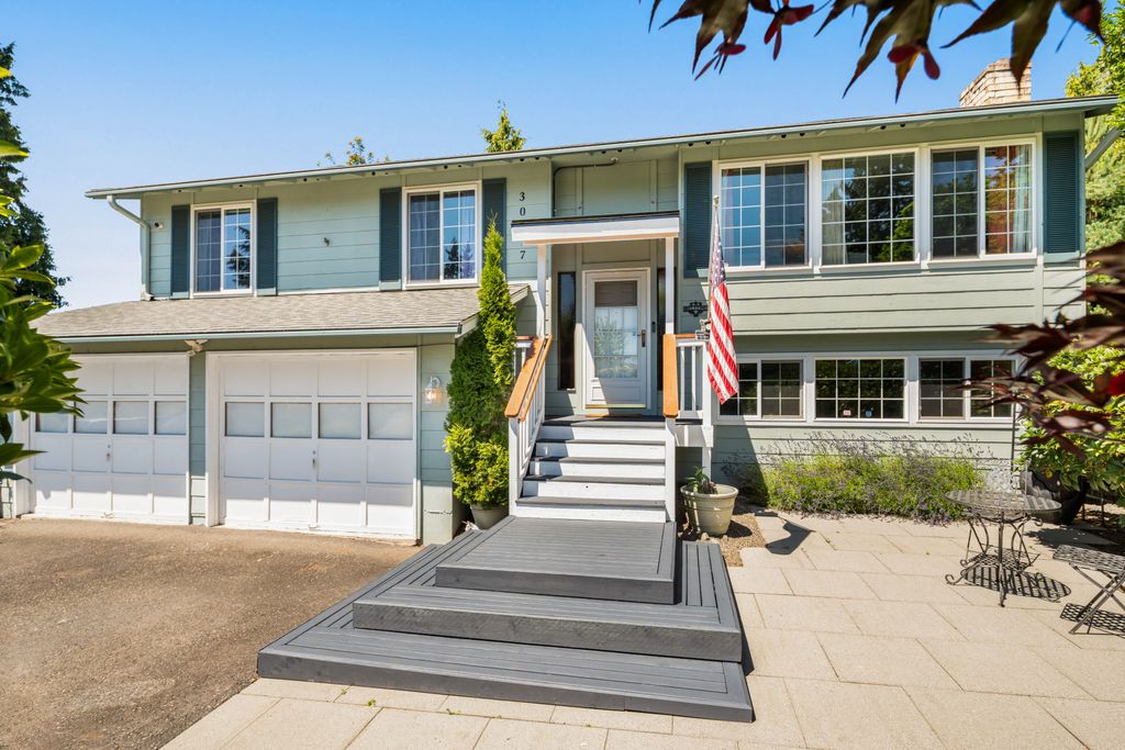 30017 42nd Pl S Auburn, WA-1