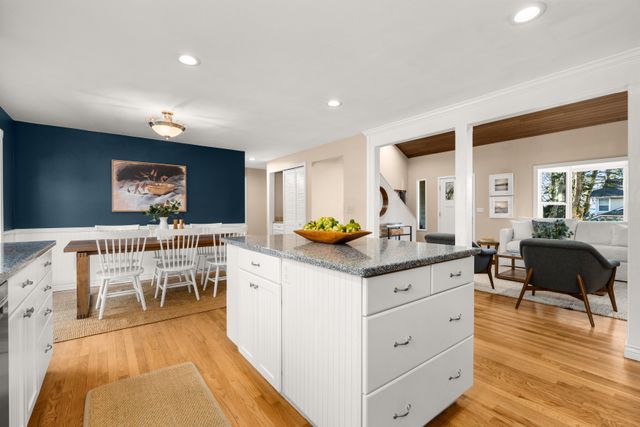 Dining and eat-in kitchen
