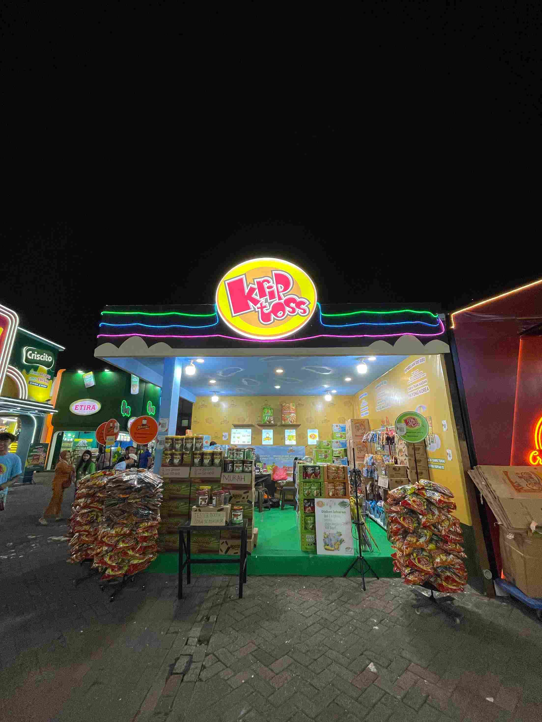 Gambar Proyek Selesai untuk proyek  Booth Toki Nori & Krip Toss  - WhatsApp Image 2025-06-17 at 12.19.06_9_11zon.jpeg