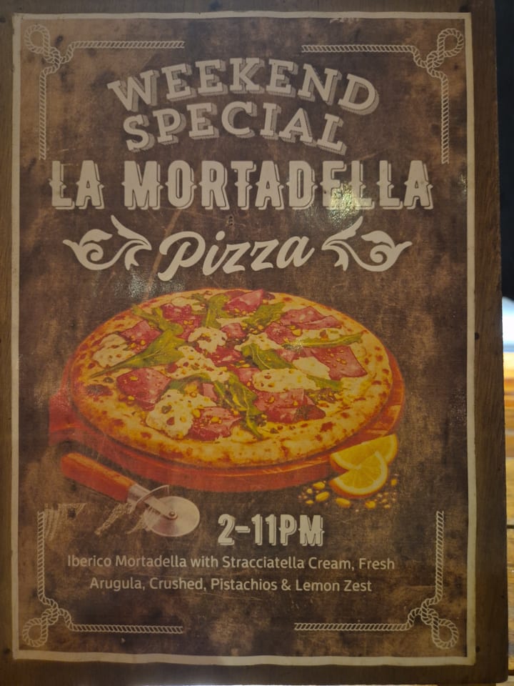 Fotografia do menu de Pizza Nostra