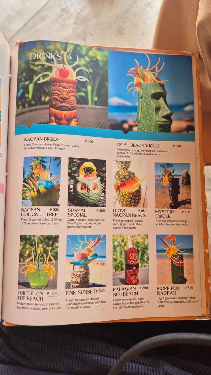 Photograph of the menu at Sunmai