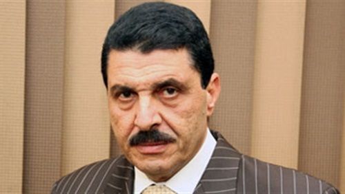 قال اللواء أمين عز الدين، مدير أمن الإسكندرية، إن الشعب المصري بيحب المشاركة الوجدانية ويساعد قوات الأمن على اكتشاف القنابل والمفرقعات.