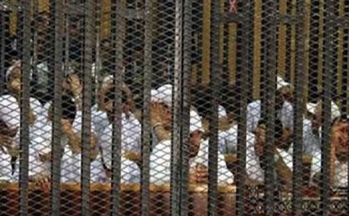 إحالة 12 طالبا إخوانيا بأسيوط إلى محاكمة عاجلة لاتهامهم بالتورط في أعمال عنف