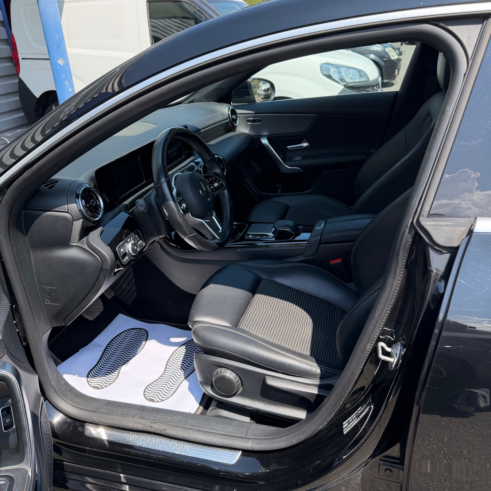 MERCEDES-BENZ Classe CLA CLA 200d 150ch Progressive Line 8G-DCT — photo 4