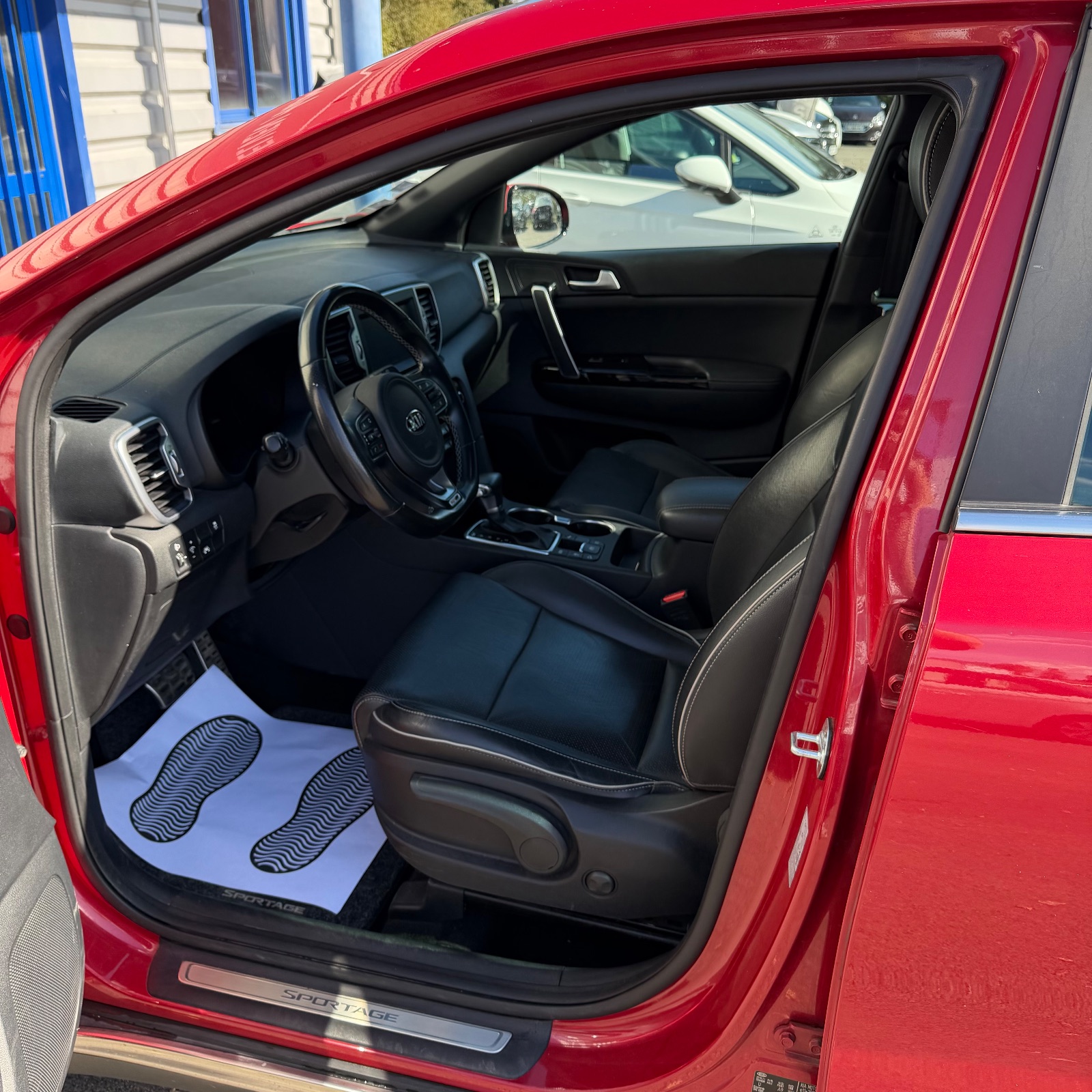 KIA Sportage 1.7 CRDi 141ch ISG GT Line Pack Premium 4x2 DCT7 — photo 4