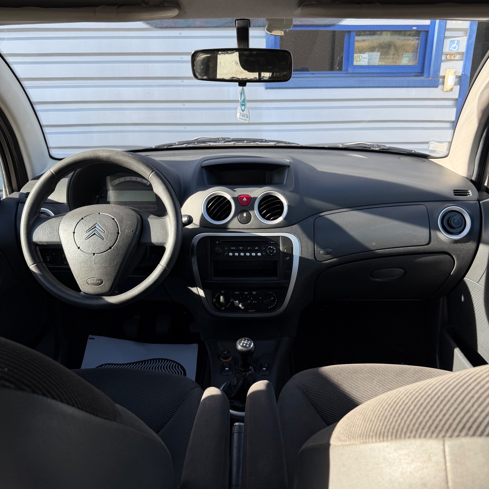 CITROEN C3 1.4 HDi 70 Pack Clim 5p — photo 3