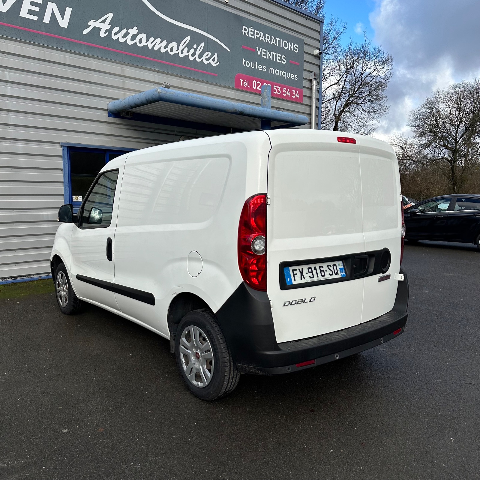 FIAT Doblo Cargo 1.3 MultiJet 95ch Pro Lounge — photo 2