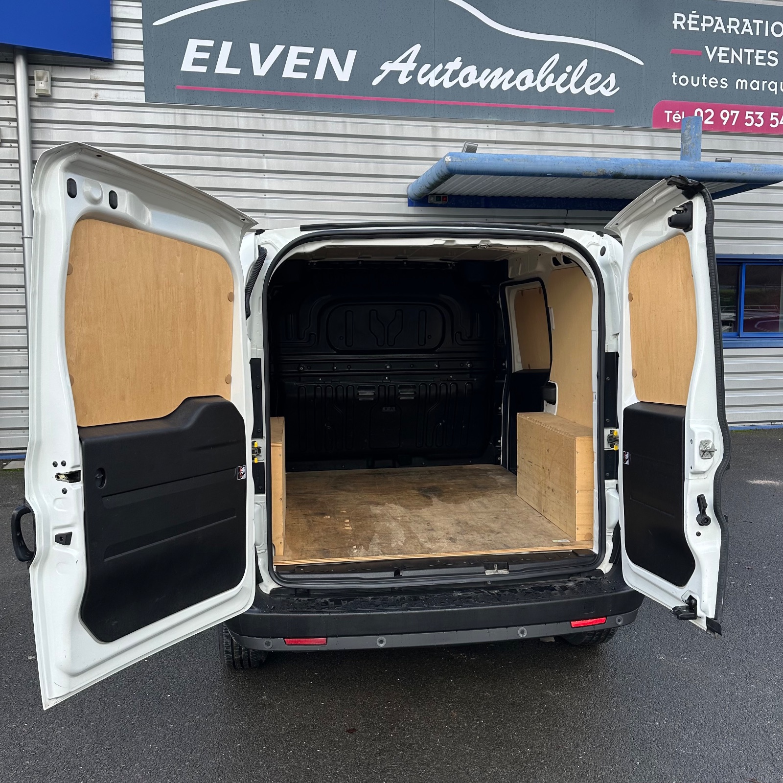 FIAT Doblo Cargo 1.3 MultiJet 95ch Pro Lounge — photo 5