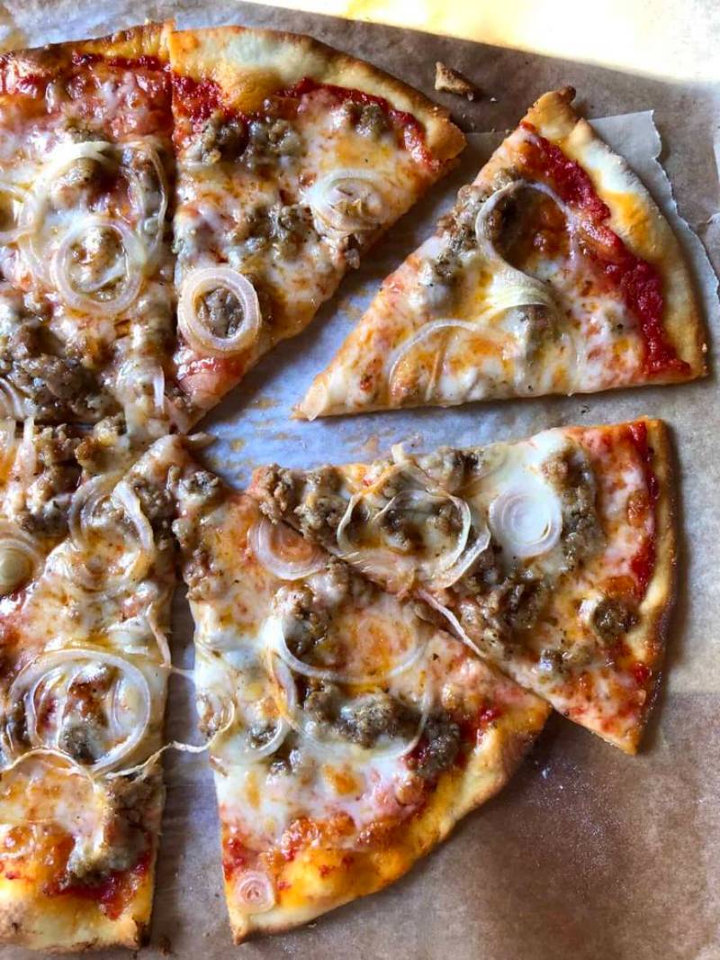Thin crust Pizza