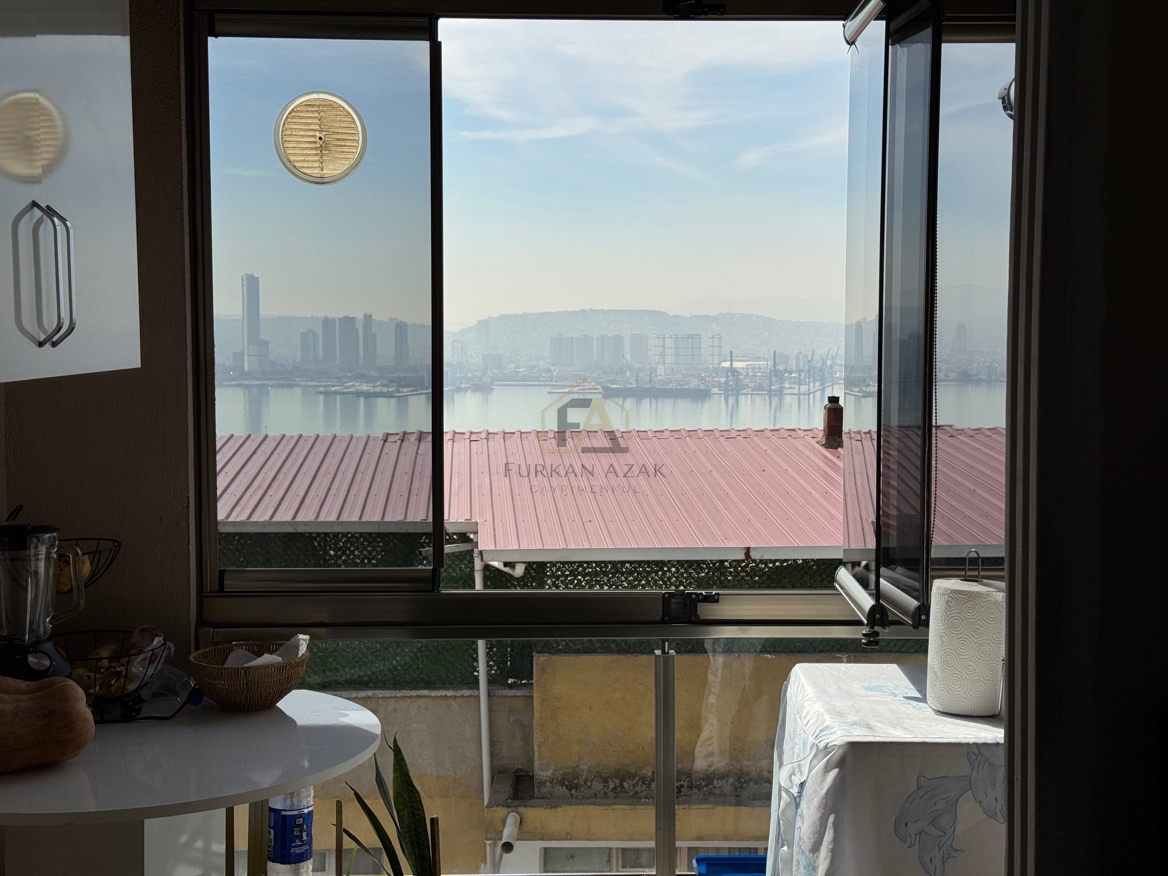 BAYRAKLI ALPASLAN DENİZ MANZARALI YENİ DAİRE