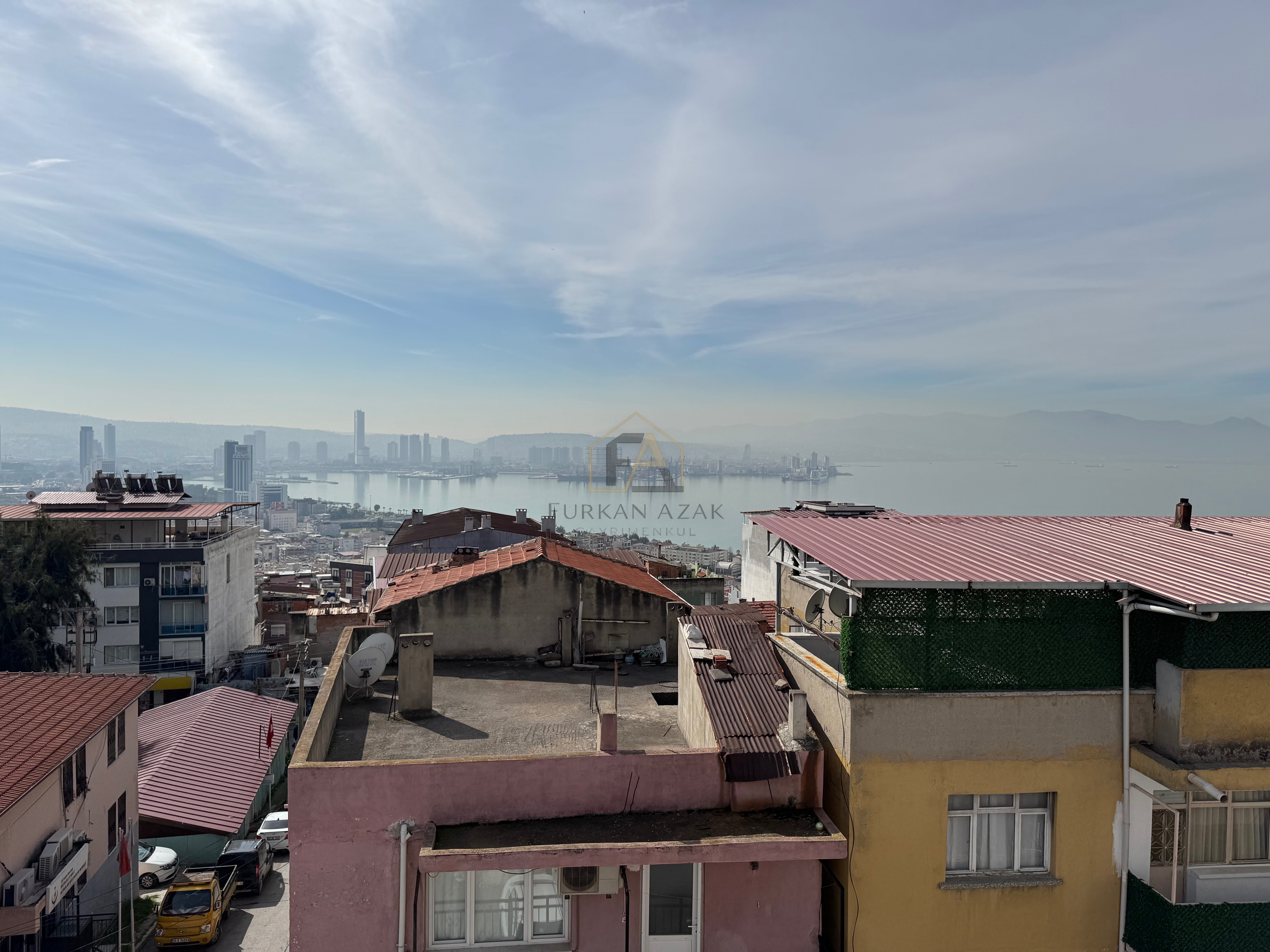 BAYRAKLI ALPASLAN DENİZ MANZARALI YENİ DAİRE