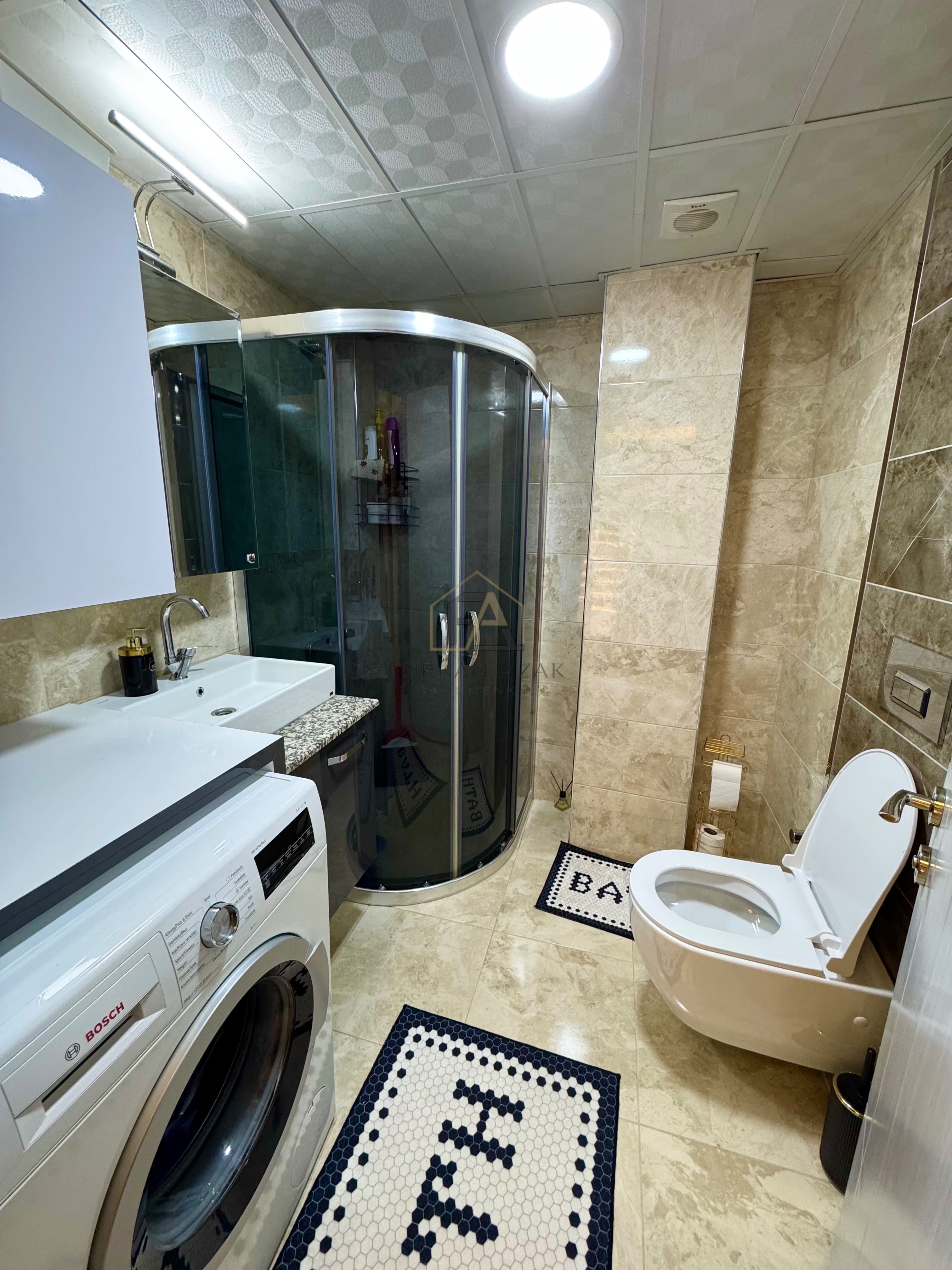 İZMİR KARABAĞLAR’DA 4+1 4 YAŞINDA 179m2