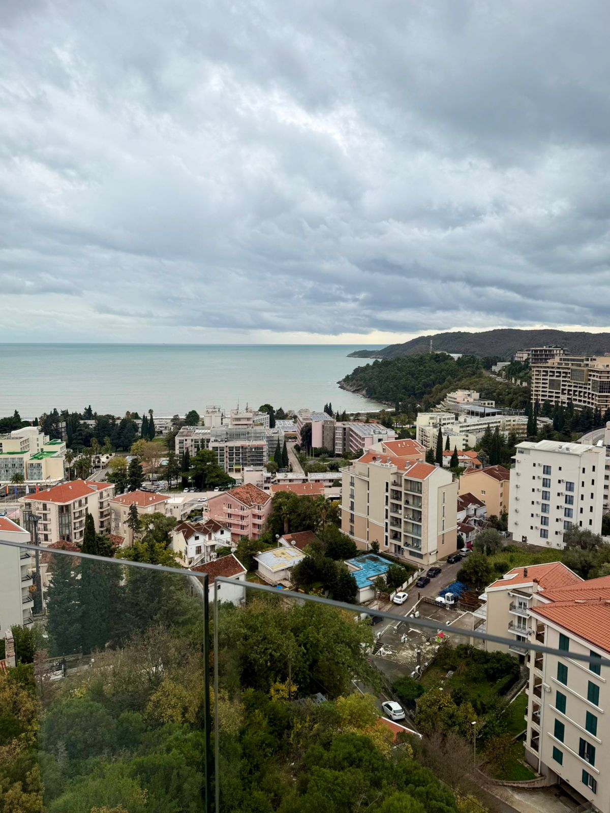 Panoramic Sea View & Luxury Design Studio in Bečići for Rent