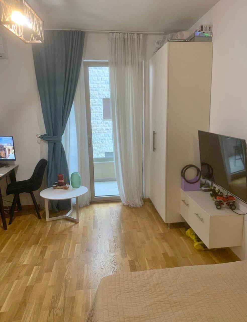 Studio Apartment in Wow Building in Becici