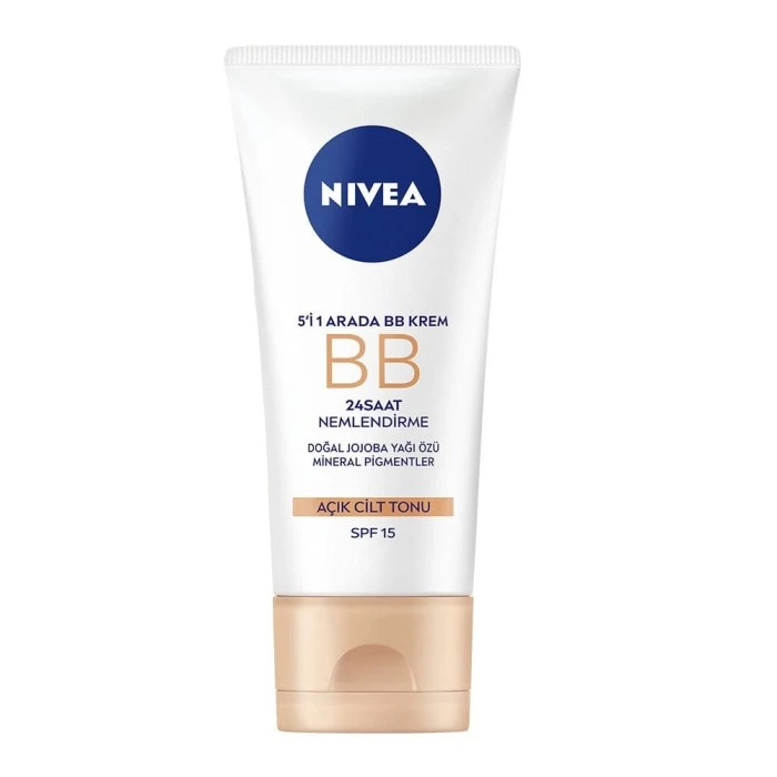 NIVEA Essentials 5‑in‑1 BB Krem SPF 15