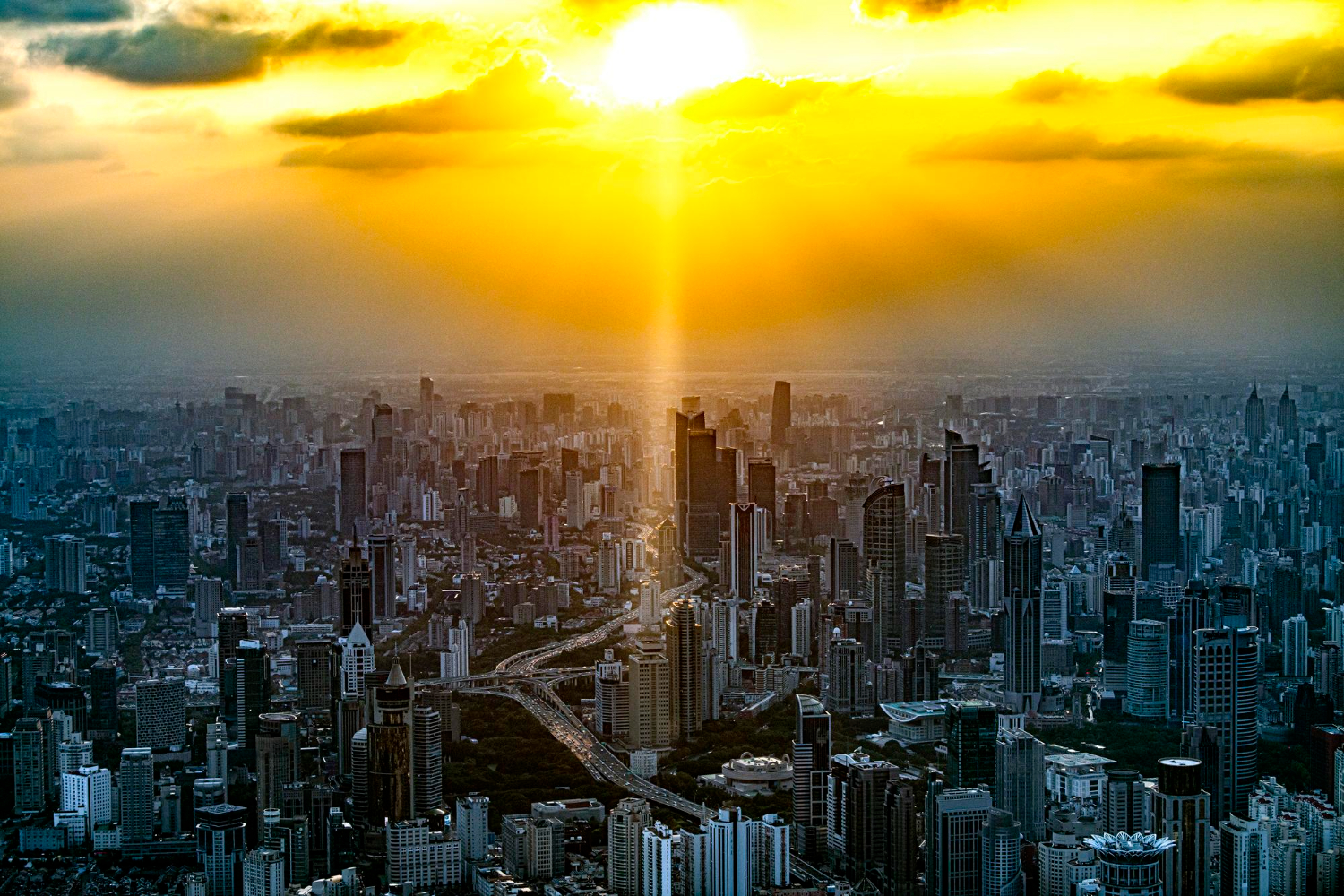 大都更號角響起，建商的黃金時代來了