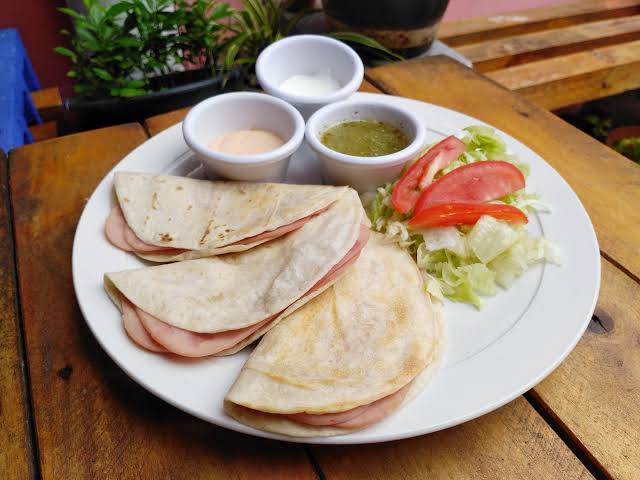 Orden de Burritas /jamón y queso 