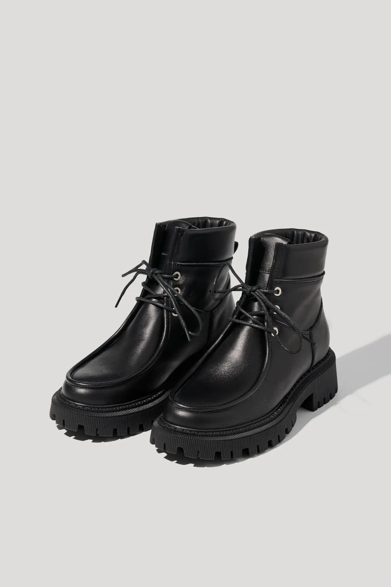 Черевики-дербі високі чорні шкіряні з натуральним хутром