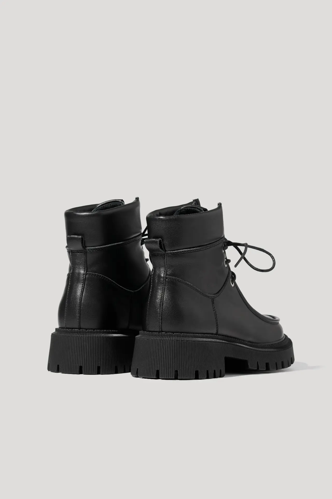 Черевики-дербі високі чорні шкіряні з натуральним хутром