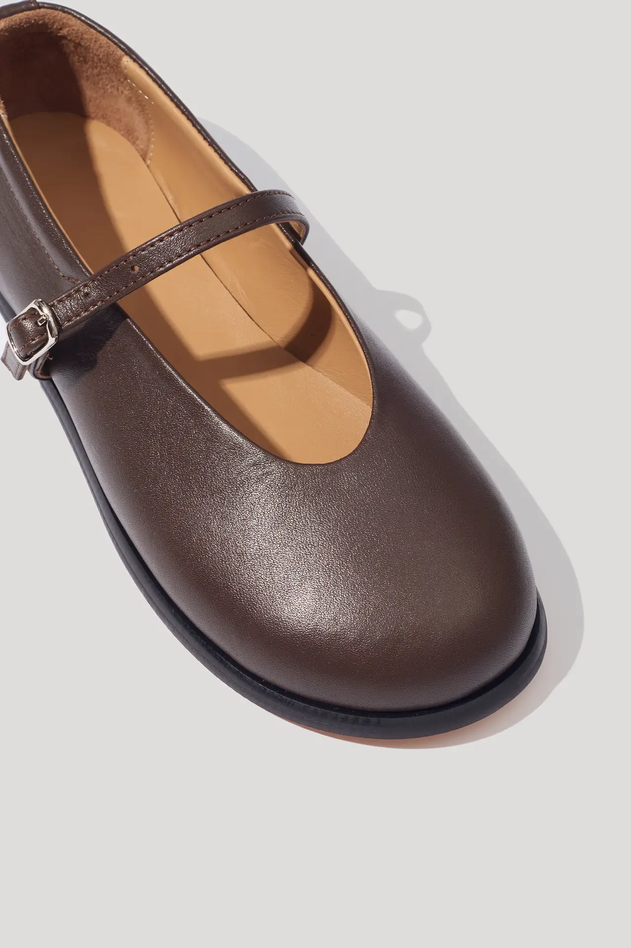 Балетки шоколадні шкіряні із круглим мисом