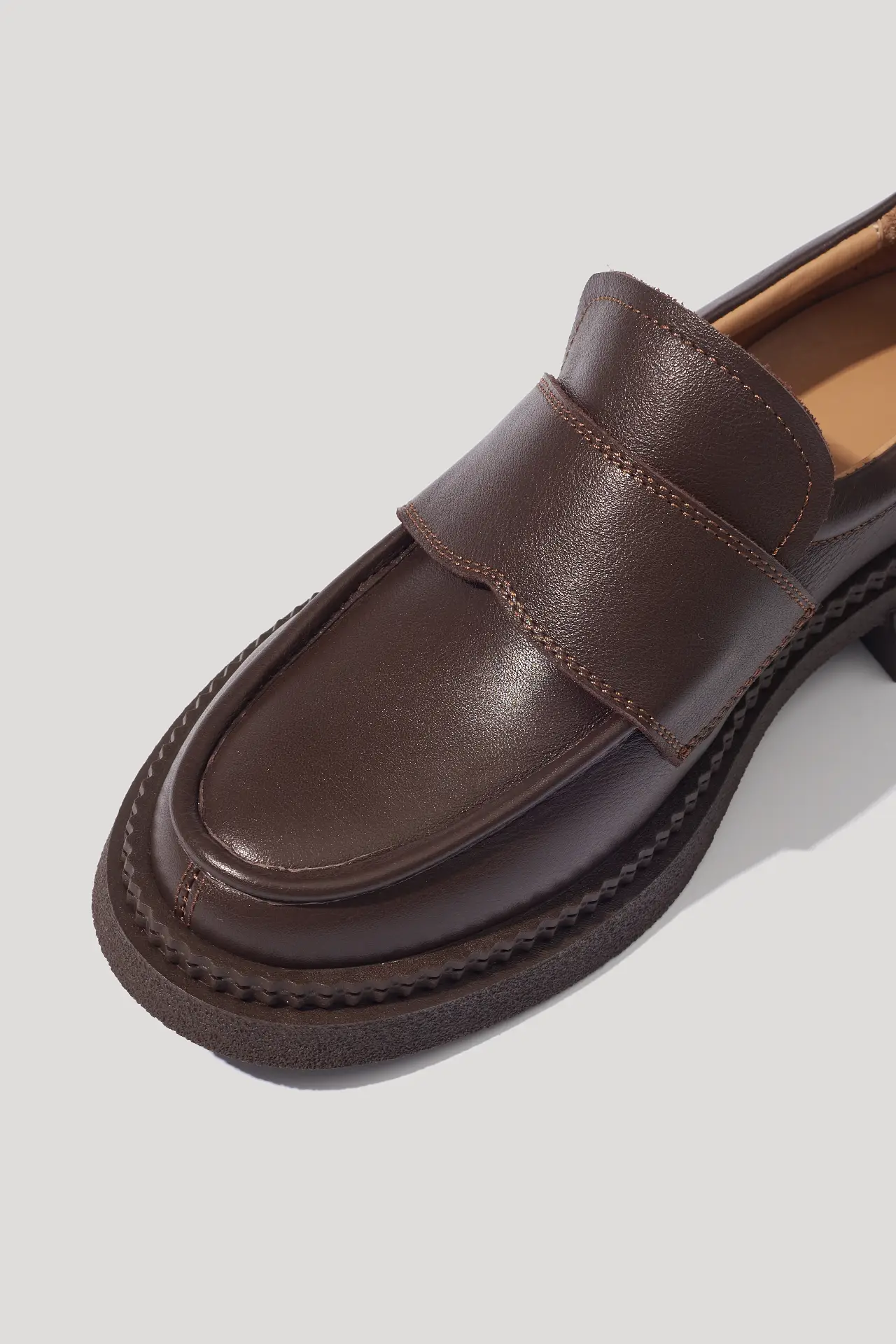 Лофери класичні шоколадні шкіряні