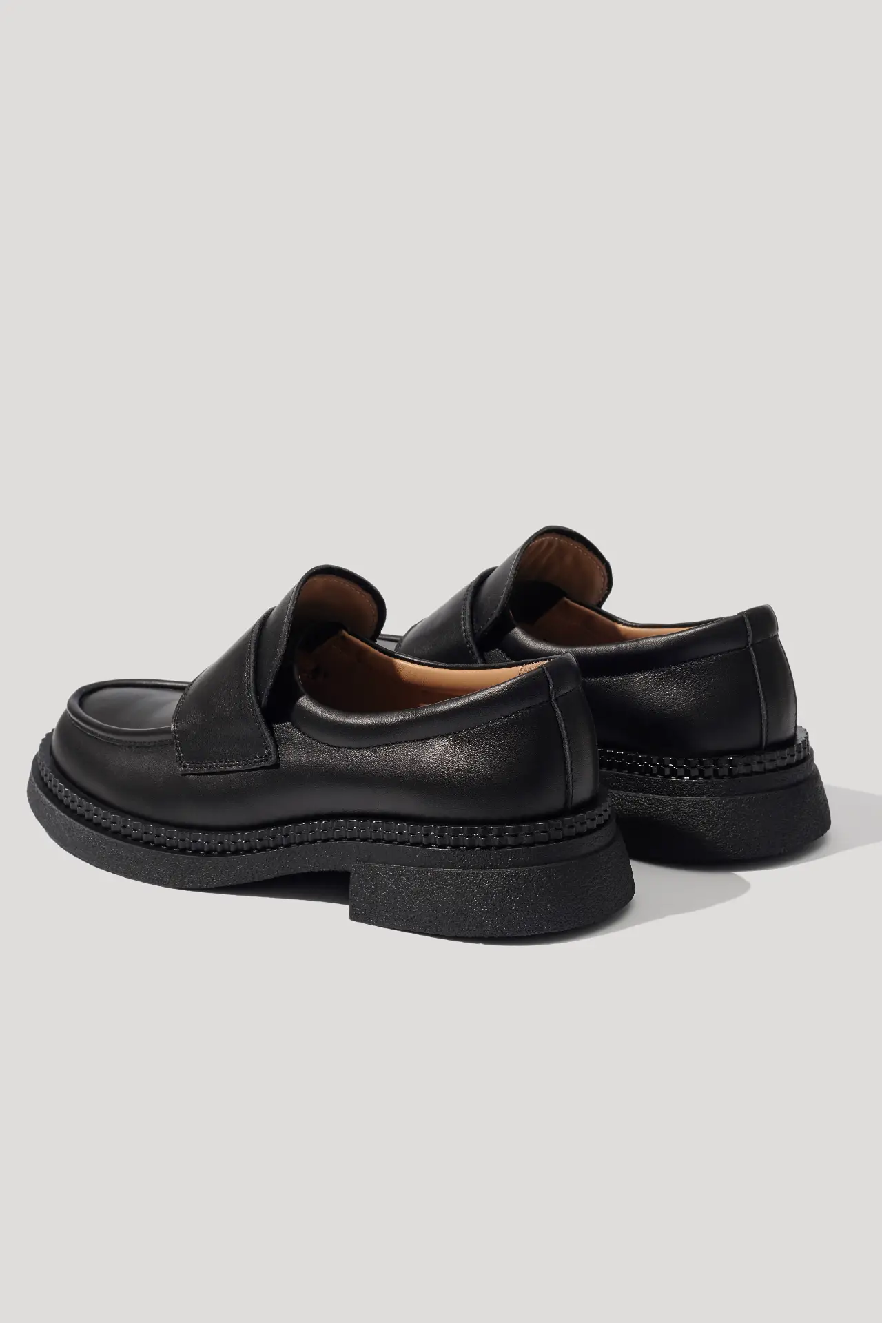 Лофери класичні чорні шкіряні