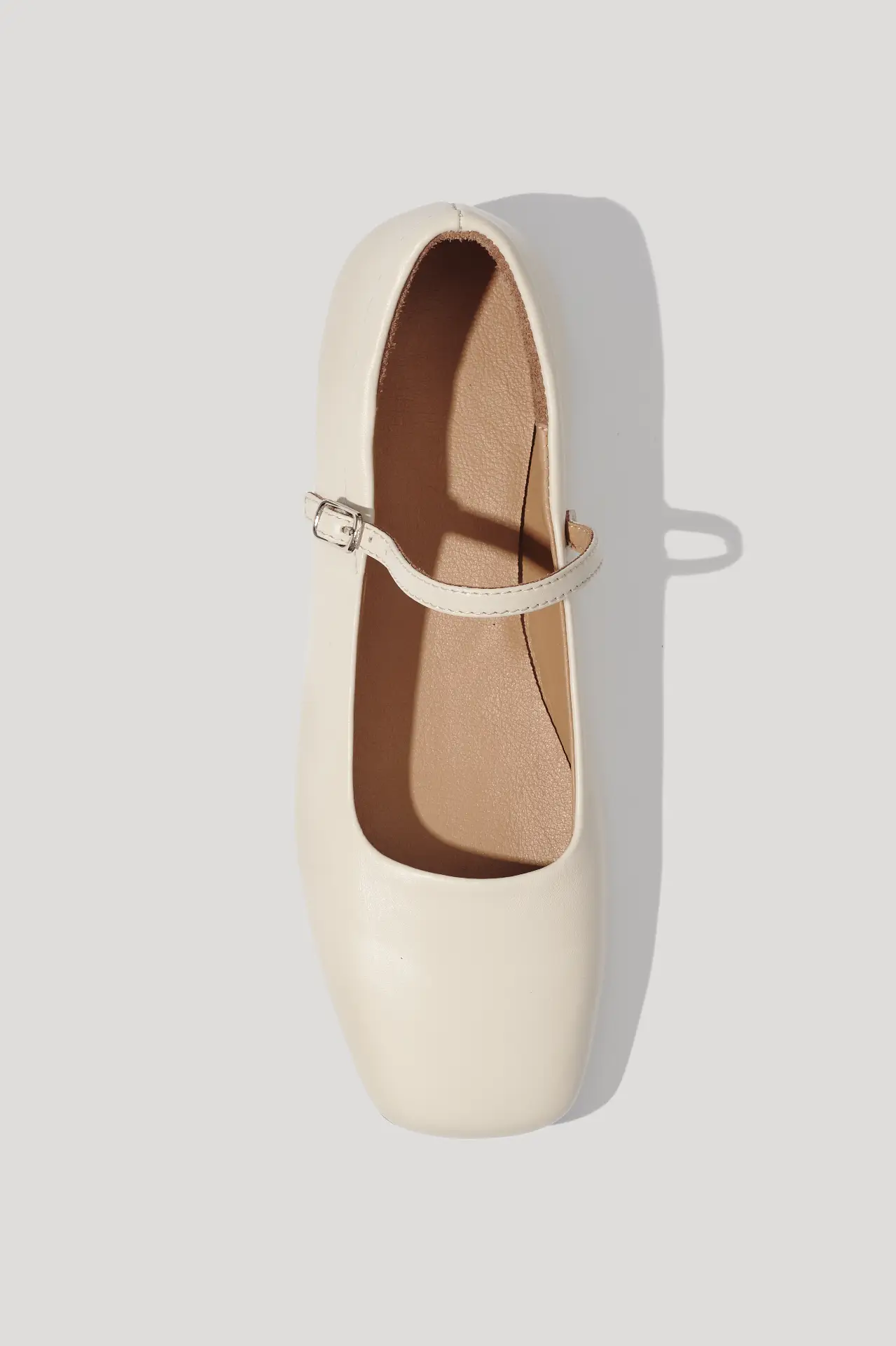 Балетки бежеві шкіряні Mary Jane