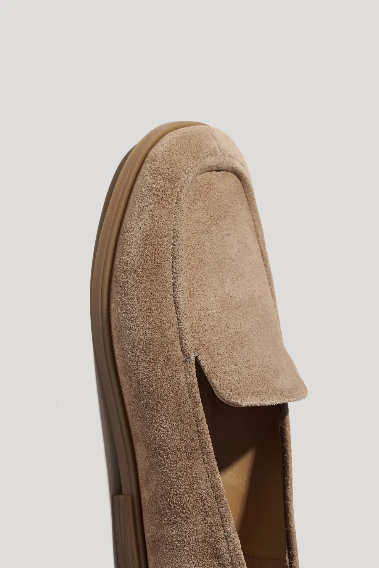 Лофери горіхові замшеві із квадратним мисом