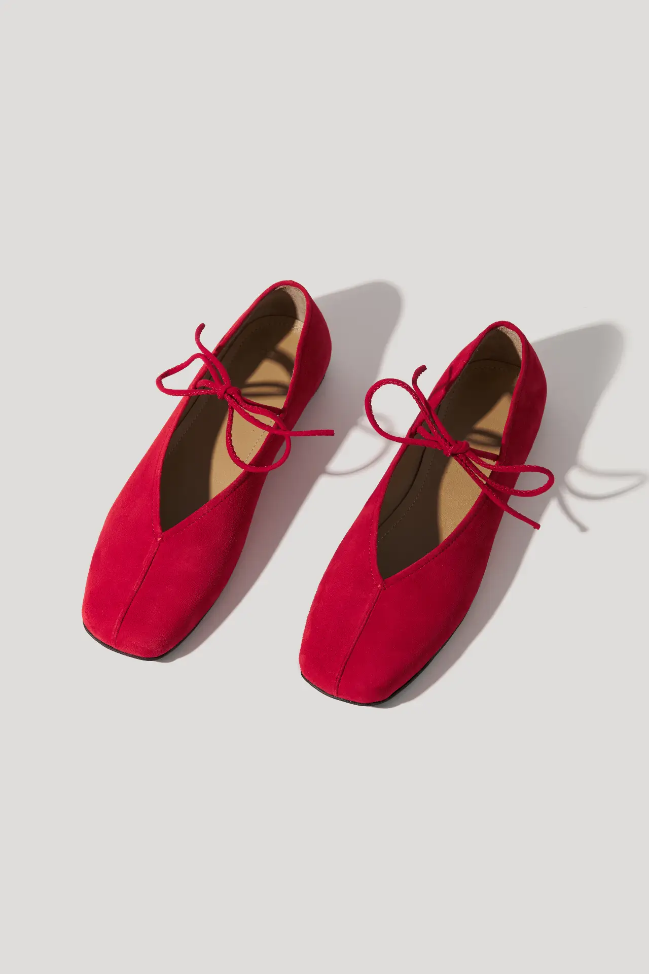 Балетки червоні велюрові із зав'язками