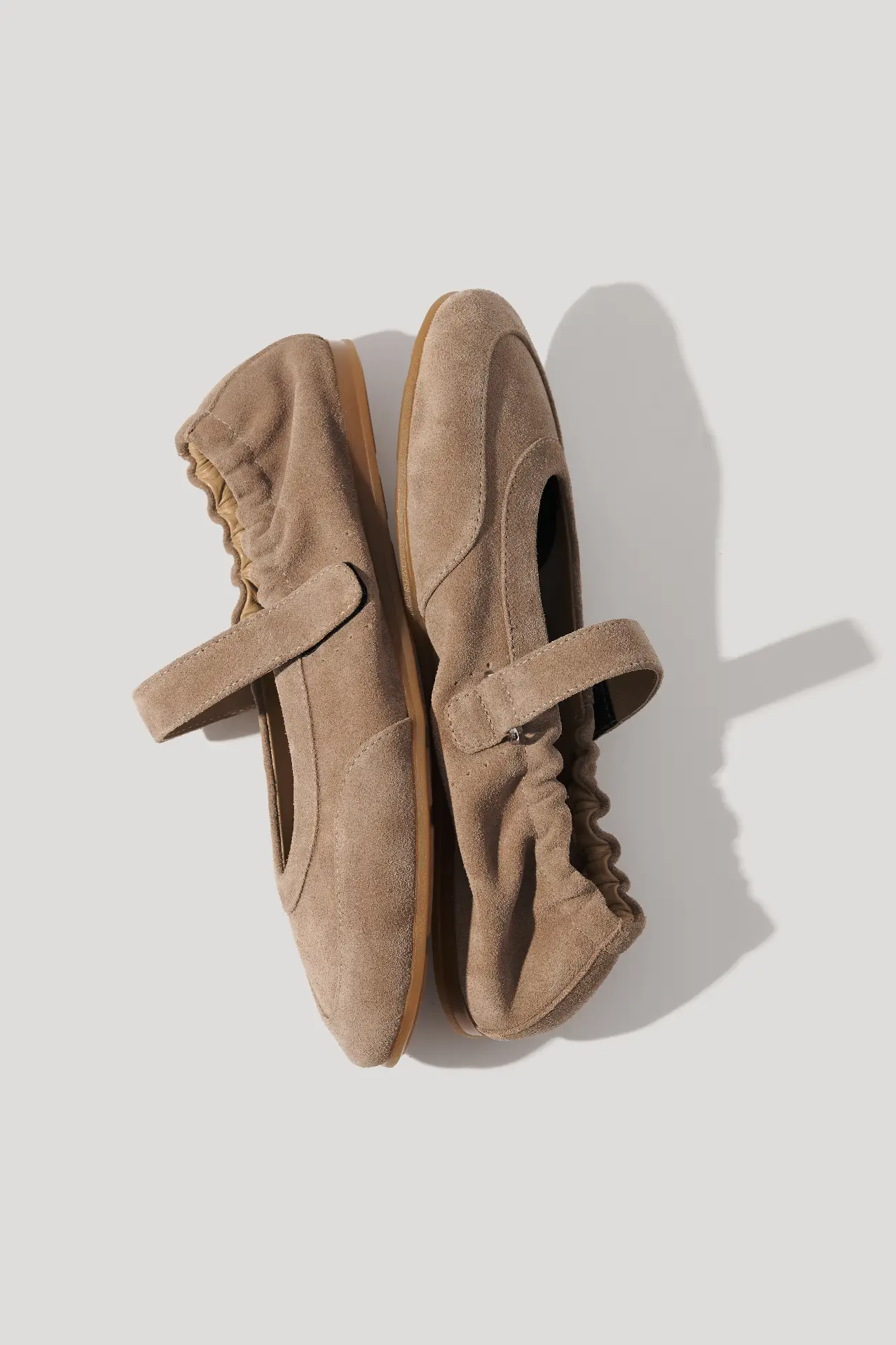 Спортивні балетки горіхові замшеві