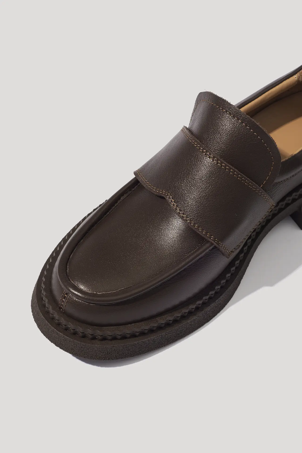 Лофери класичні шоколадні шкіряні