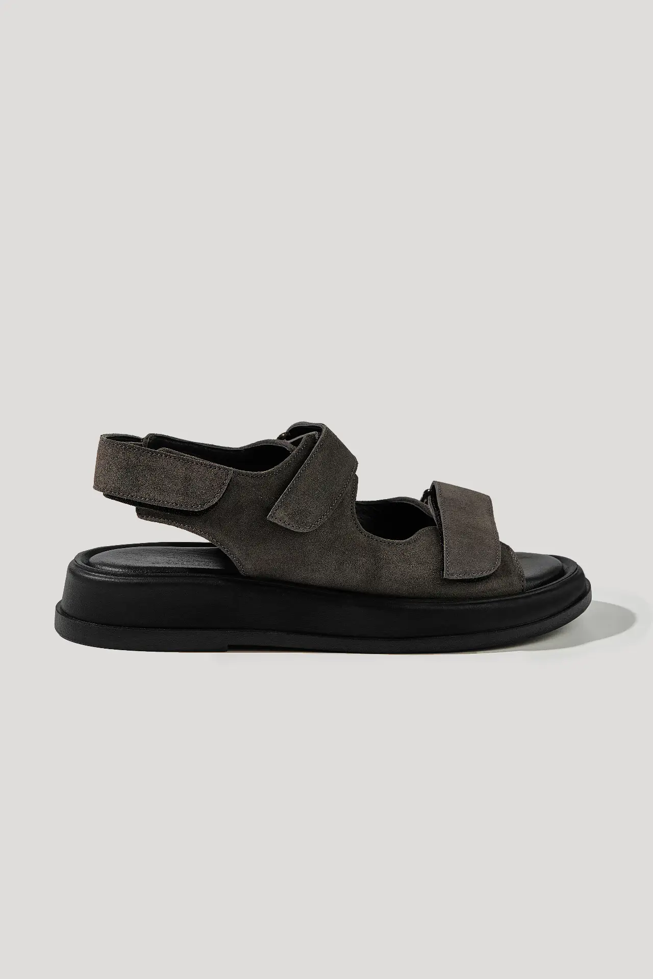 Босоніжки графітові замшеві з липучками