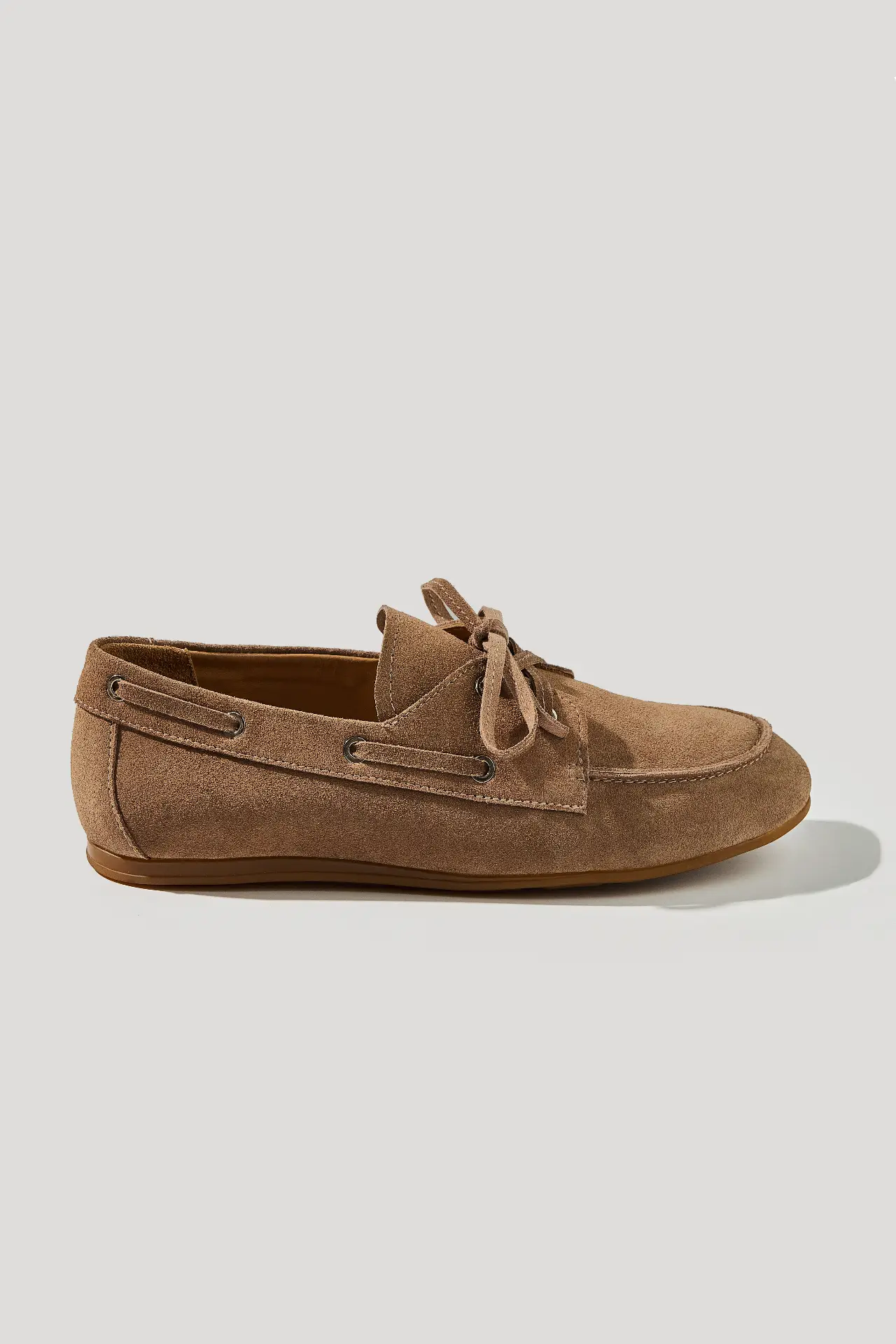 Walnut suede boat shoes