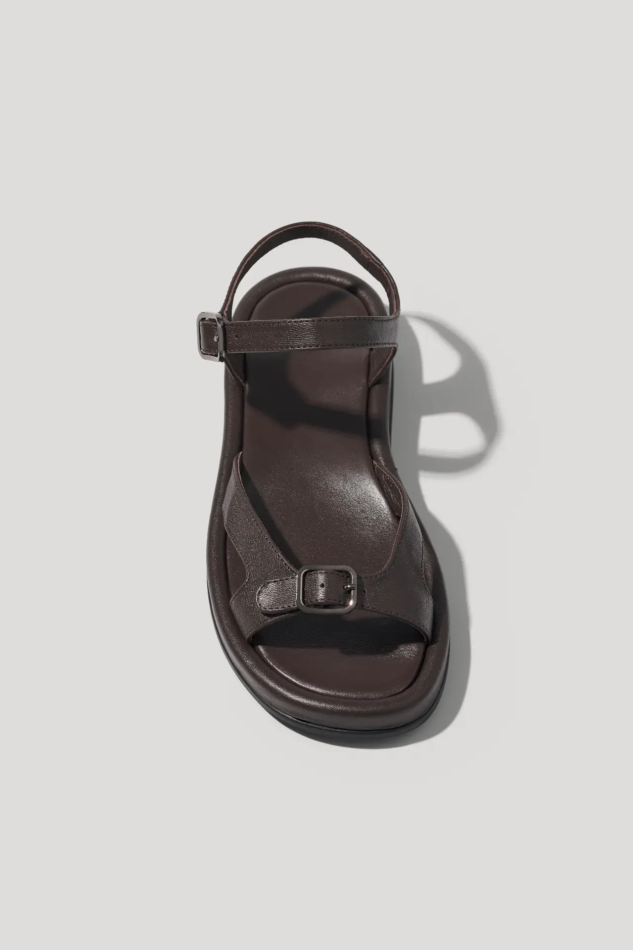 Chocolate leather sandals with an adjustable strap