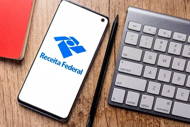 Receita Federal realiza descaracterização de Baterias com a Energy Source